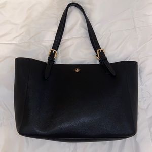 Beautiful Tory Burch black tote bag